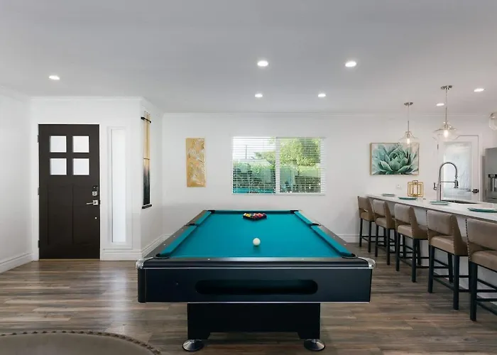 Holiday home Sunkiss - Pool, & Mini Golf - Mins To Old Town *